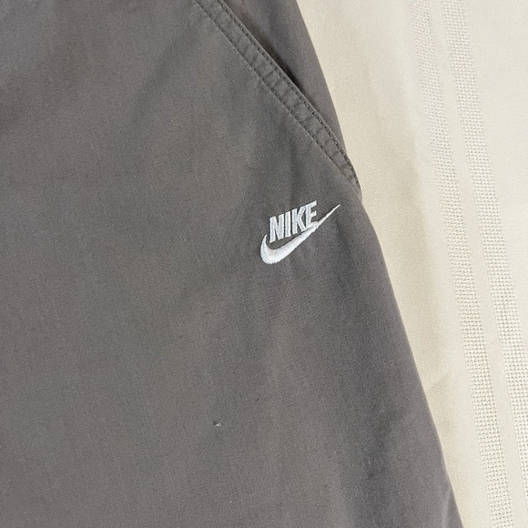 Y2K Nike 90s Grey Women Large Parachute Capri Cargo Track Baggy Wide Leg Pants - Picture 2 of 11